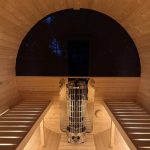Panoramic glass rear wall for barrel sauna - Image 4